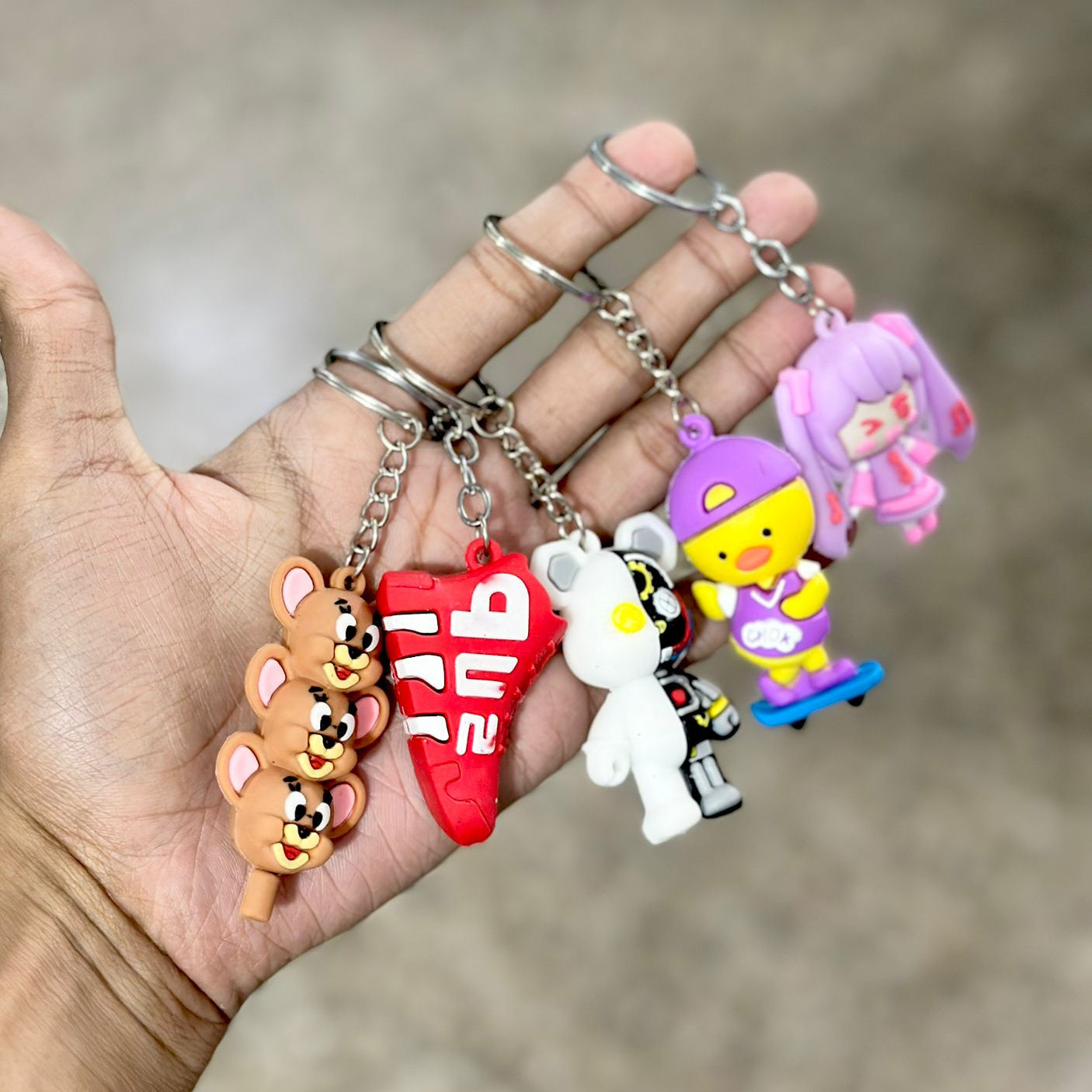 5Pcs Random Keychains