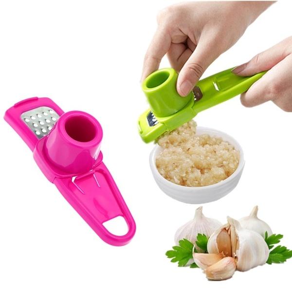 Multifunction Mini Garlic Press Grinding Grater